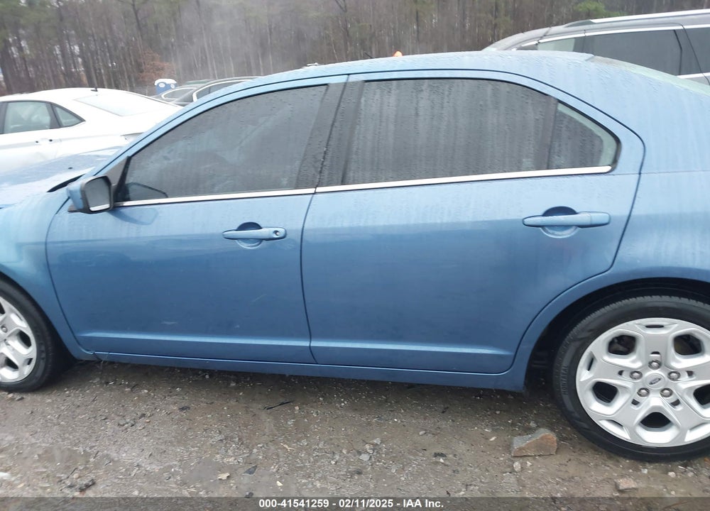 2010 FORD FUSION VIN: 3FAHP0HA8AR227892