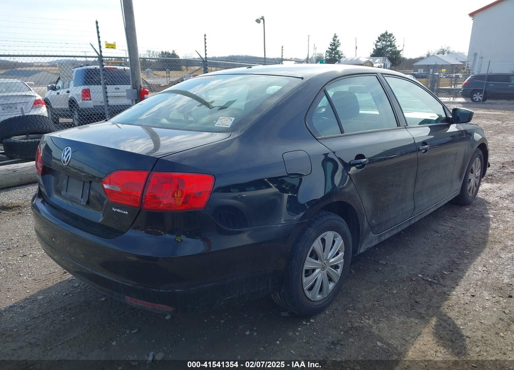 2011 VOLKSWAGEN JETTA VIN: 3VW2K7AJ7BM374332
