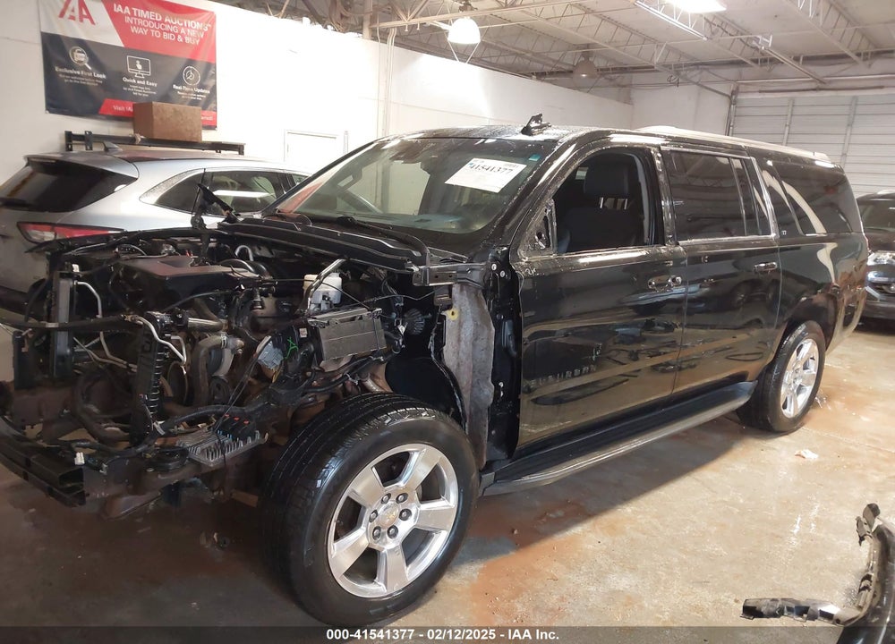 2016 CHEVROLET SUBURBAN LT VIN: 1GNSKHKC1GR109217