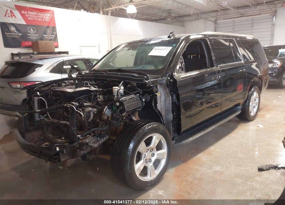 2016 CHEVROLET SUBURBAN LT VIN: 1GNSKHKC1GR109217