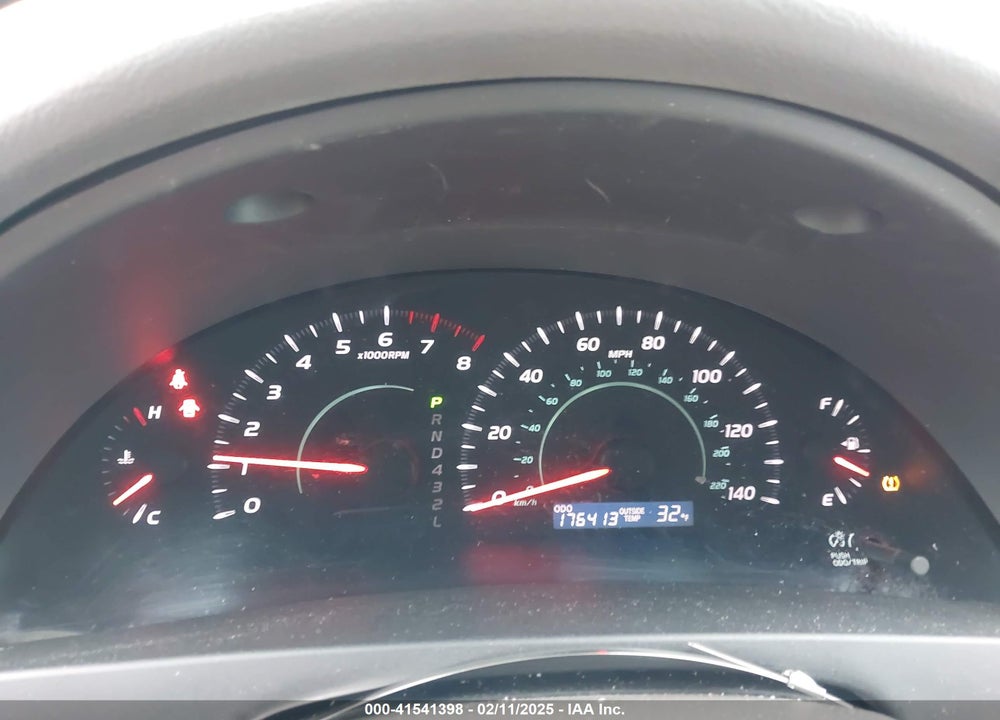 2009 TOYOTA CAMRY LE VIN: 4T4BE46K09R137926