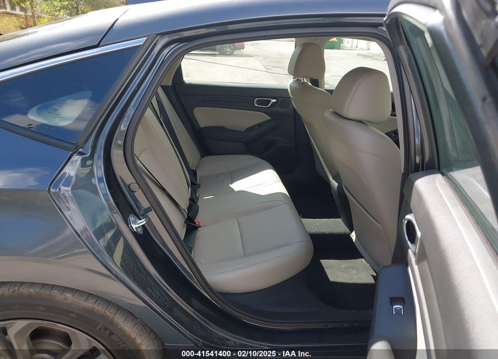 2022 HONDA CIVIC EX-L VIN: 19XFL1H75NE006691