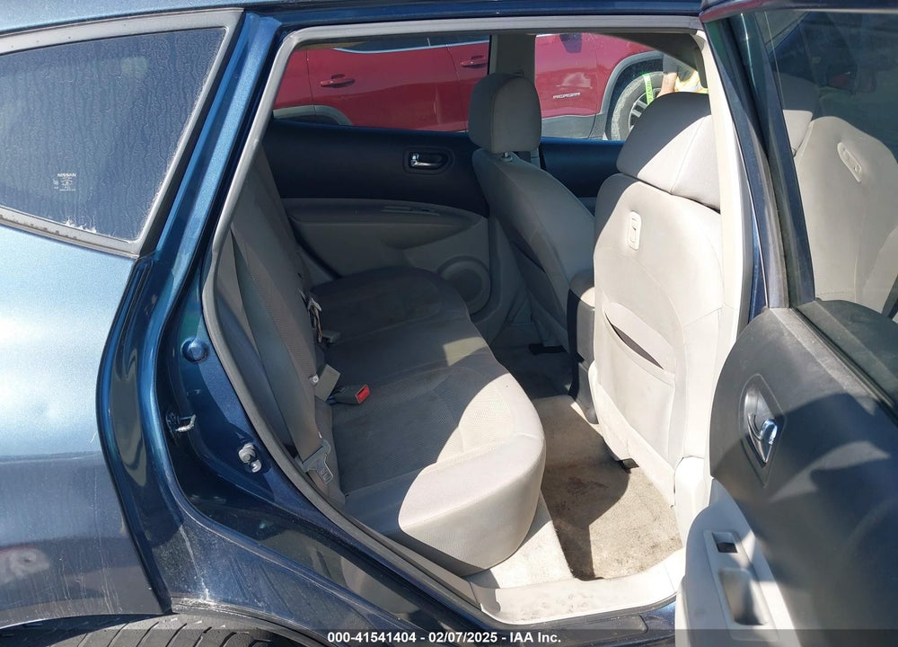 2015 NISSAN ROGUE SELECT S VIN: JN8AS5MT2FW155627