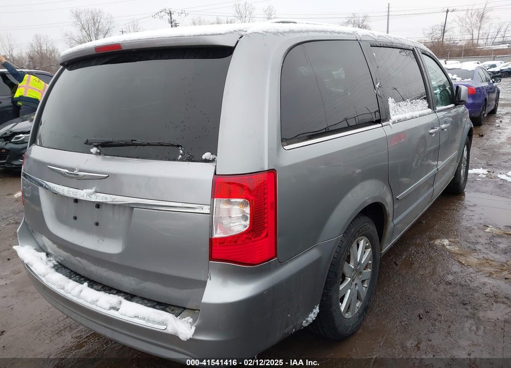 2014 CHRYSLER TOWN & COUNTRY VIN: 2C4RC1BG8ER326494