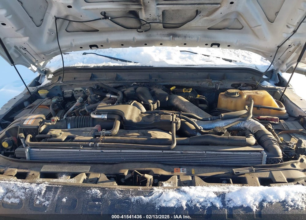 2011 FORD F-550 CHASSIS XL VIN: 1FDUF5HT1BEB58912