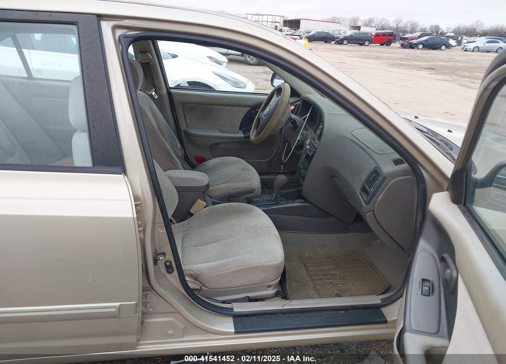 2005 HYUNDAI ELANTRA GLS/GT VIN: KMHDN46D35U026298