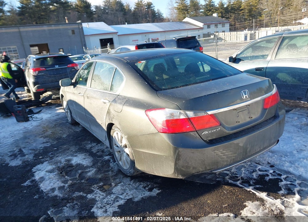 2013 HONDA ACCORD VIN: 1HGCR2F71DA237875