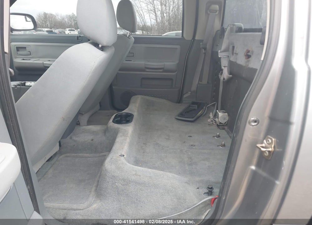 2005 DODGE DAKOTA SLT VIN: 1D7HE48N05S293699