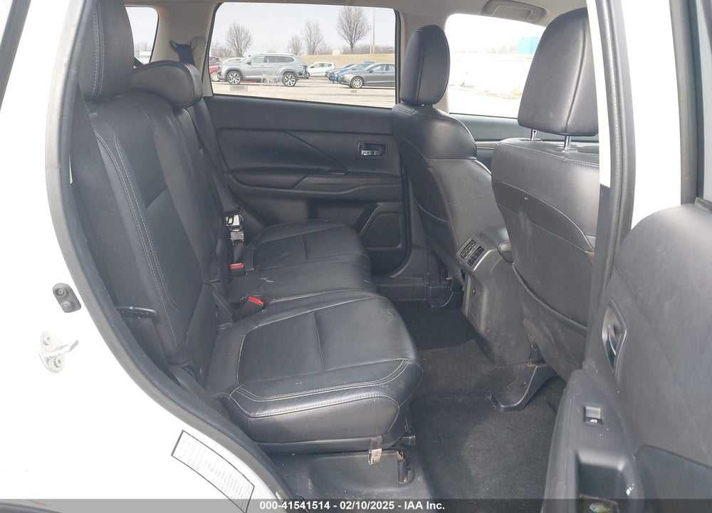 2019 MITSUBISHI OUTLANDER VIN: JA4AZ3A33KZ040120