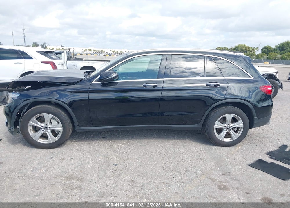 2018 MERCEDES-BENZ GLC 300 VIN: WDC0G4JB7JV078504
