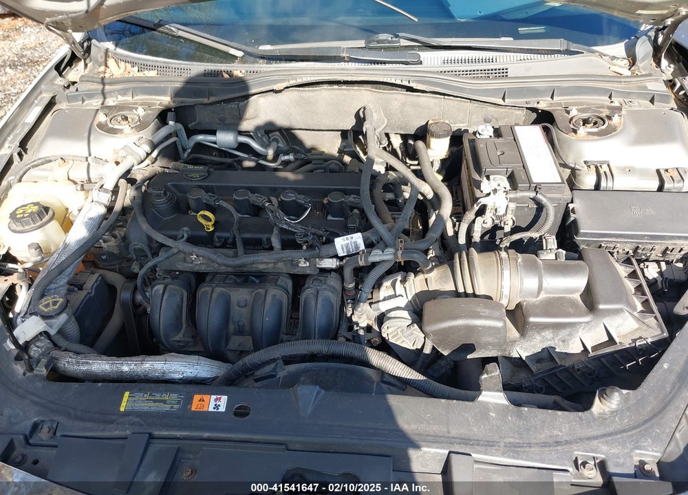 2010 FORD FUSION VIN: 3FAHP0JAXAR184330