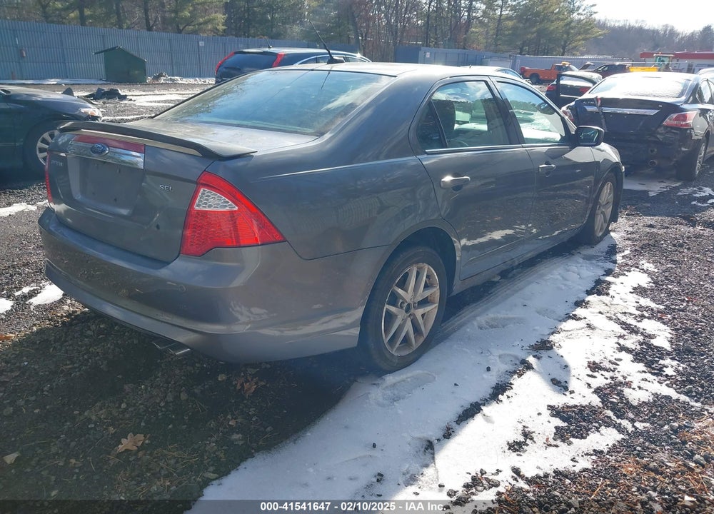 2010 FORD FUSION VIN: 3FAHP0JAXAR184330