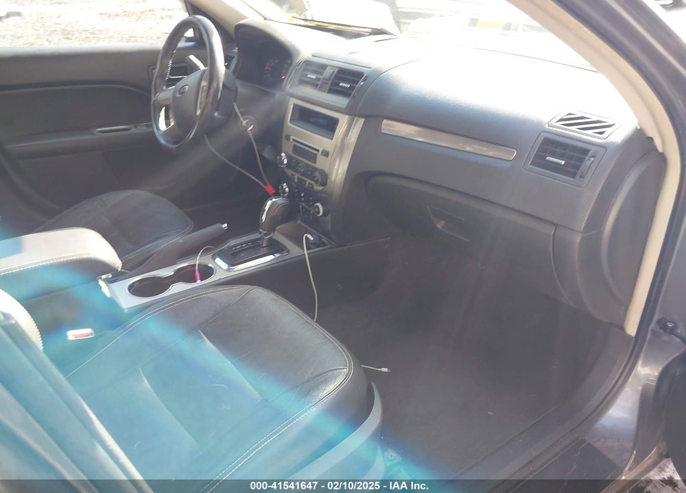 2010 FORD FUSION VIN: 3FAHP0JAXAR184330