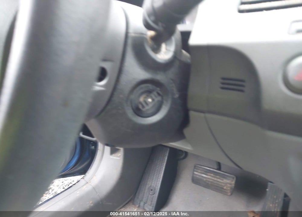 2008 HONDA CIVIC VIN: 1HGFA16828L085638