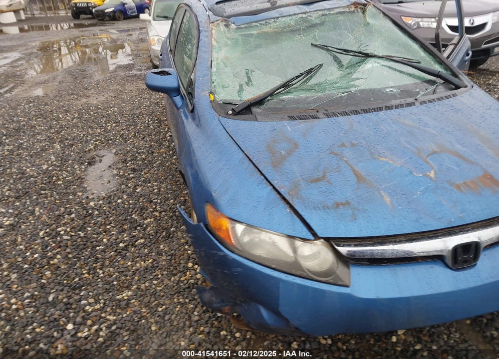 2008 HONDA CIVIC VIN: 1HGFA16828L085638