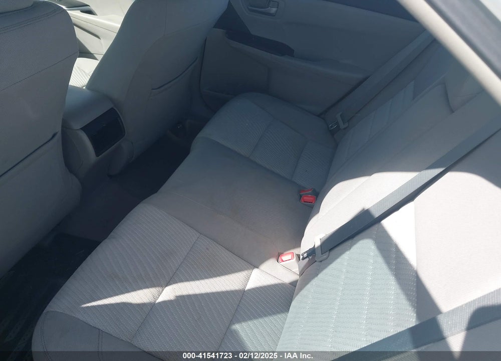 2015 TOYOTA CAMRY LE VIN: 4T1BF1FK3FU904069