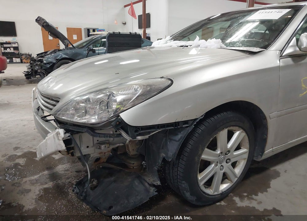 2003 LEXUS ES 300 VIN: JTHBF30G336010365