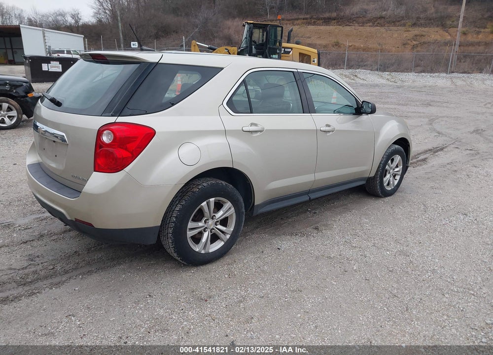 2014 CHEVROLET EQUINOX LS VIN: 2GNALAEK7E1122305