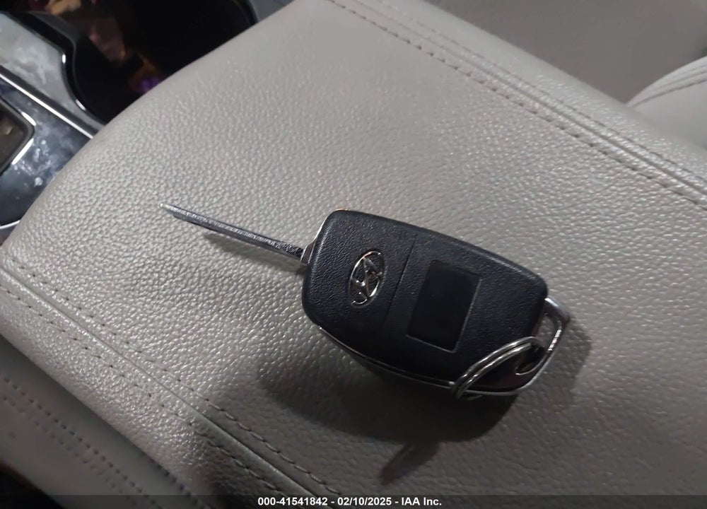 2016 HYUNDAI SONATA VIN: 5NPE34AFXGH331933