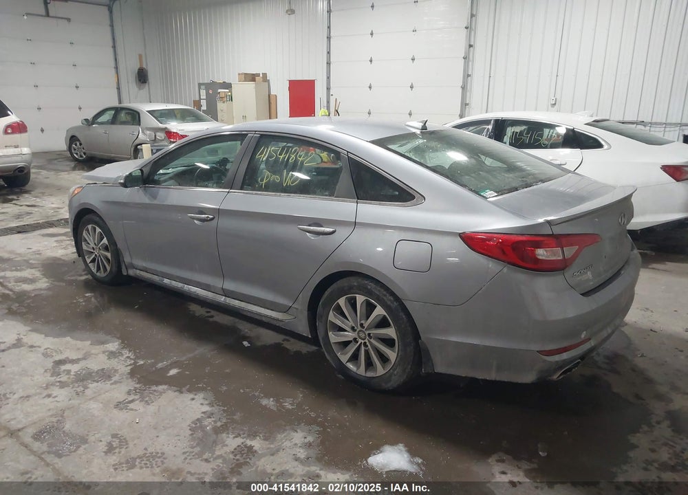 2016 HYUNDAI SONATA VIN: 5NPE34AFXGH331933