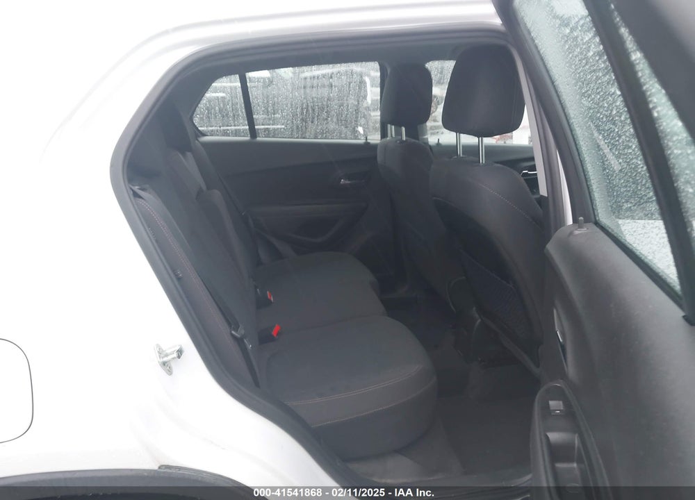 2019 CHEVROLET TRAX LS VIN: 3GNCJKSB7KL184192