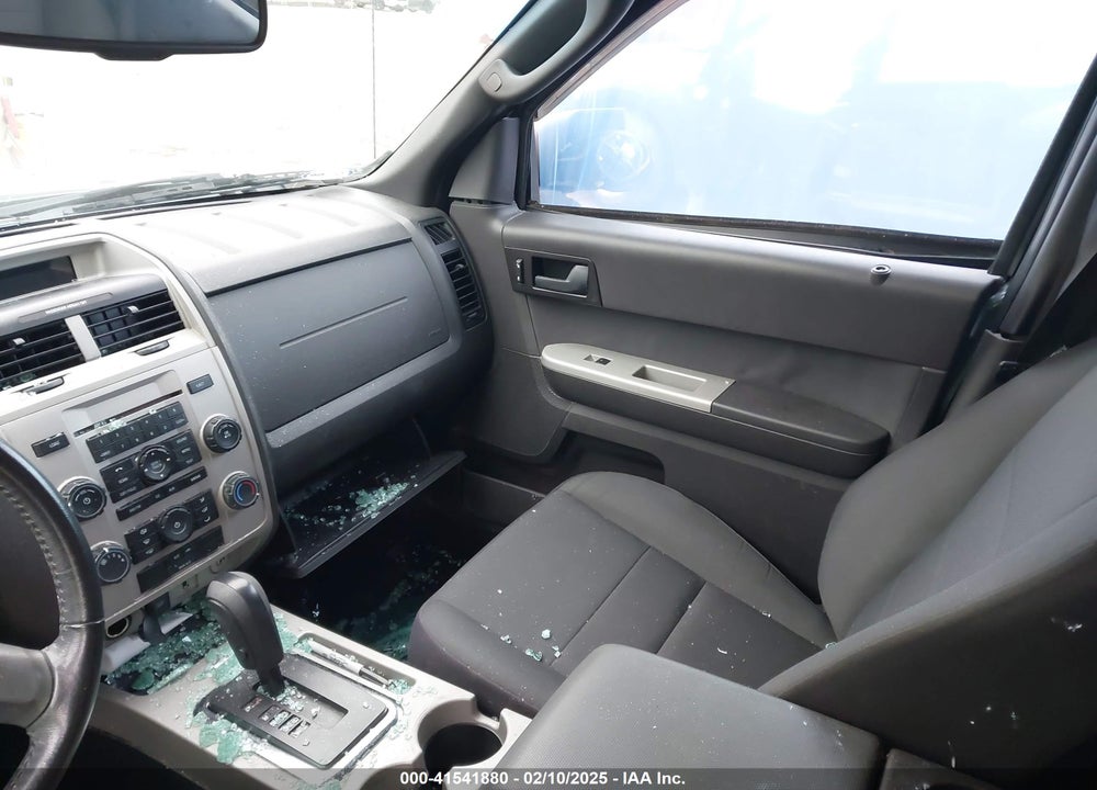 2011 FORD ESCAPE VIN: 1FMCU0DG8BKC61078