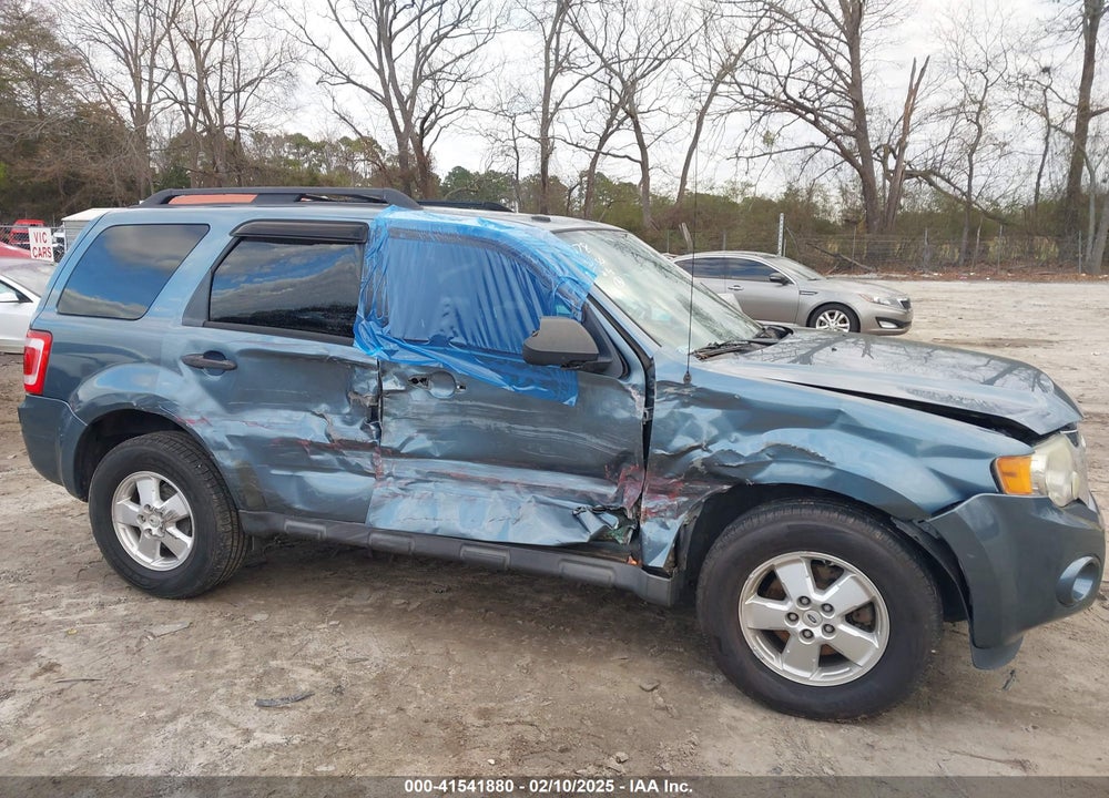 2011 FORD ESCAPE VIN: 1FMCU0DG8BKC61078