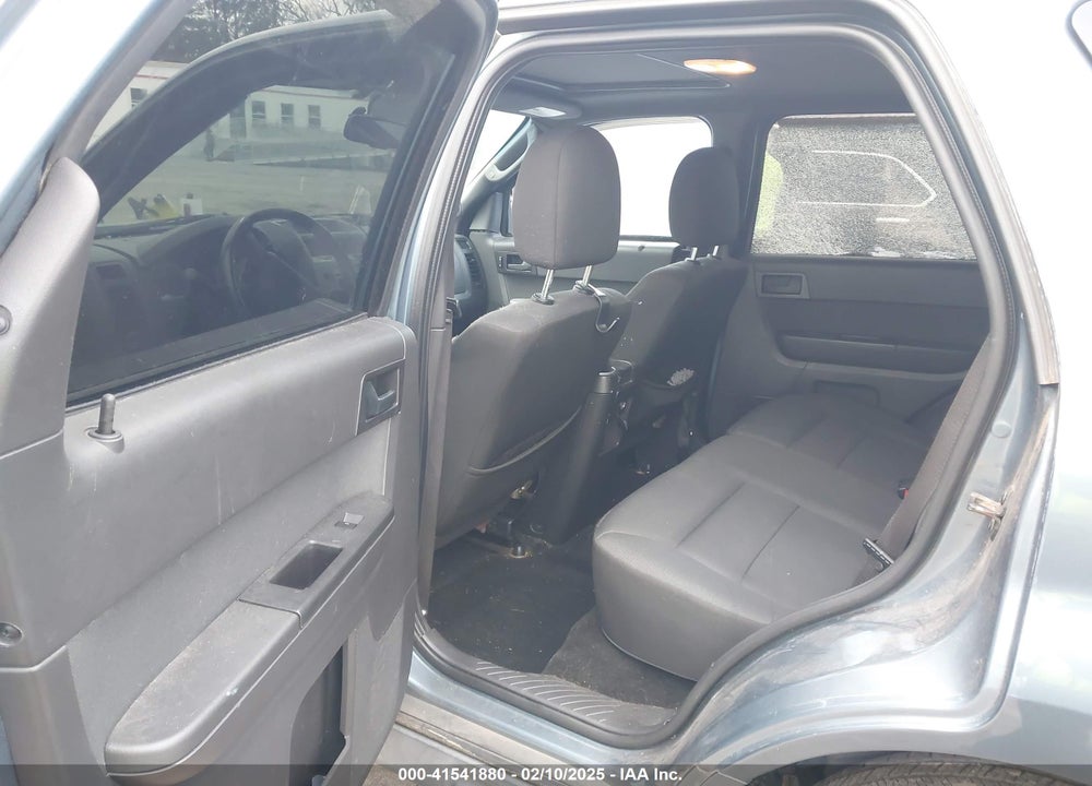 2011 FORD ESCAPE VIN: 1FMCU0DG8BKC61078