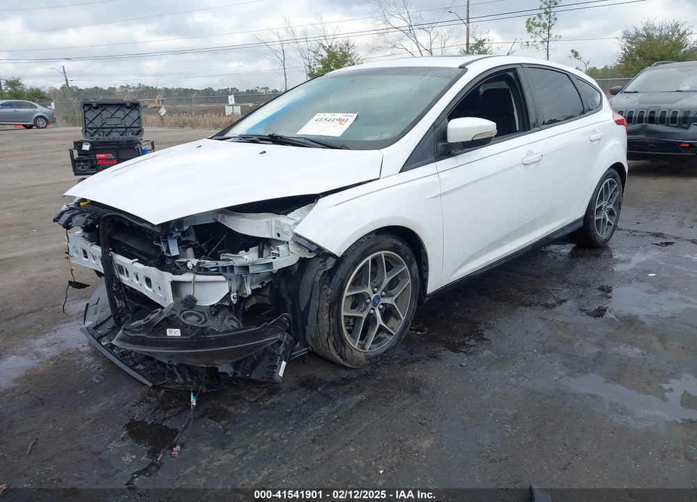 2018 FORD FOCUS VIN: 1FADP3M22JL234527