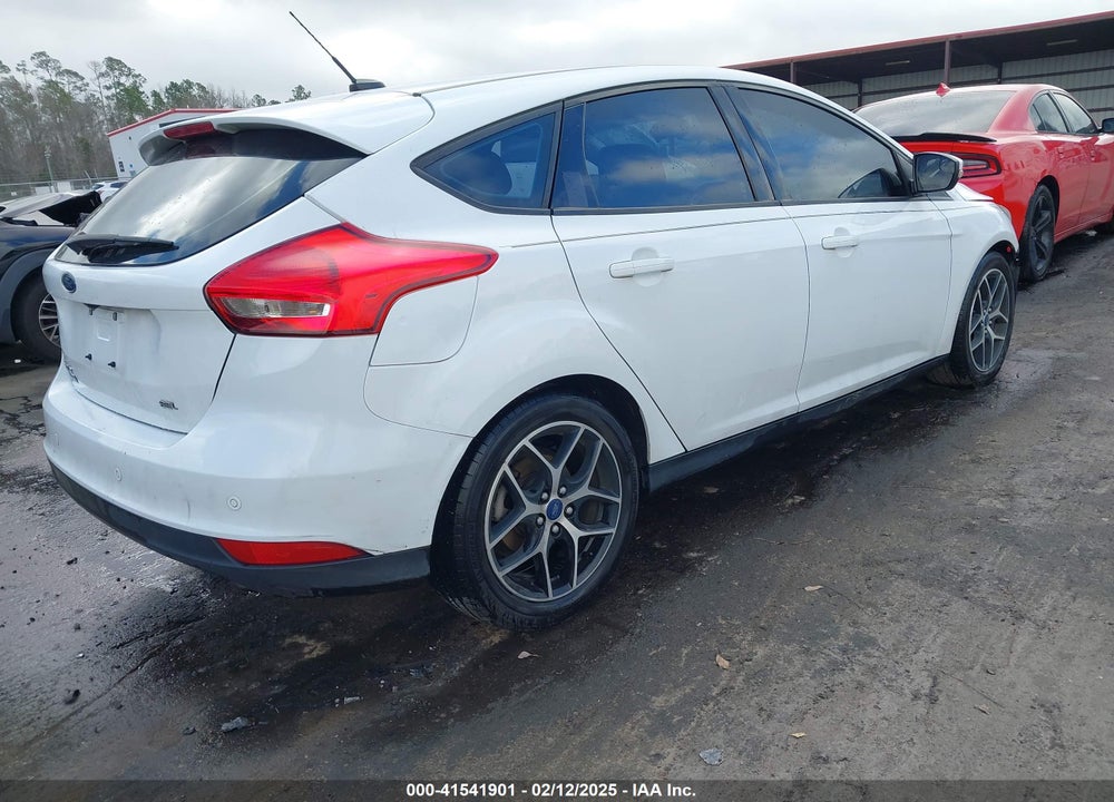 2018 FORD FOCUS VIN: 1FADP3M22JL234527