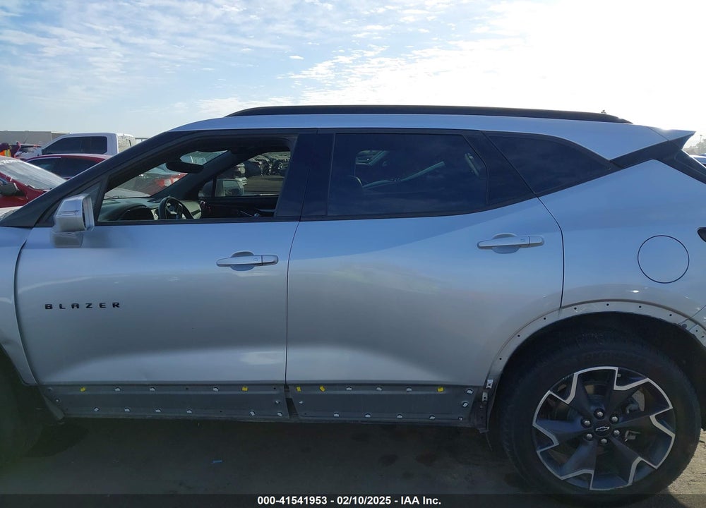 2019 CHEVROLET BLAZER VIN: 3GNKBJRS7KS620778