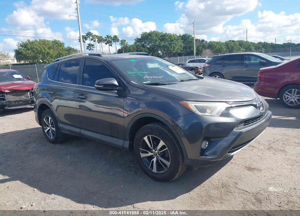 2016 TOYOTA RAV4 XLE VIN: 2T3WFREVXGW240213