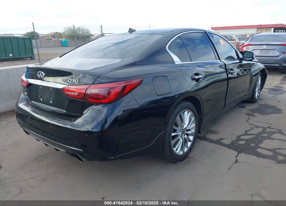 2019 INFINITI Q50 VIN: JN1EV7AR8KM592548