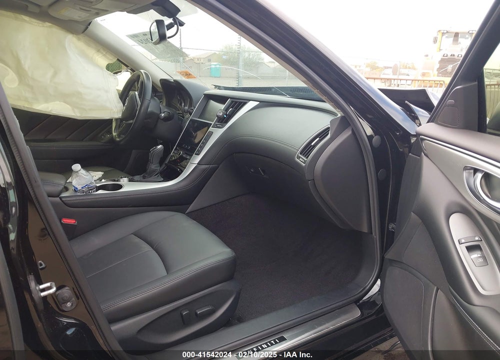 2019 INFINITI Q50 VIN: JN1EV7AR8KM592548