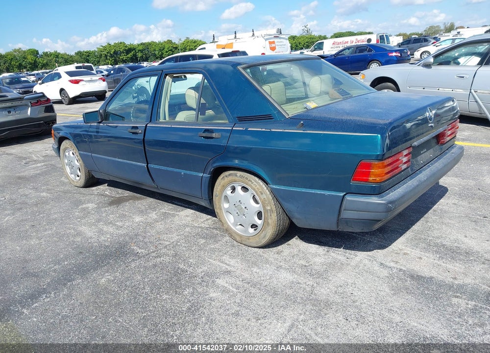 1993 MERCEDES-BENZ 190 E 2.3 VIN: WDBDA28DXPG064659