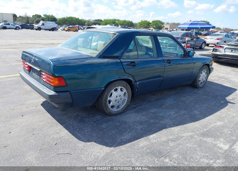 1993 MERCEDES-BENZ 190 E 2.3 VIN: WDBDA28DXPG064659