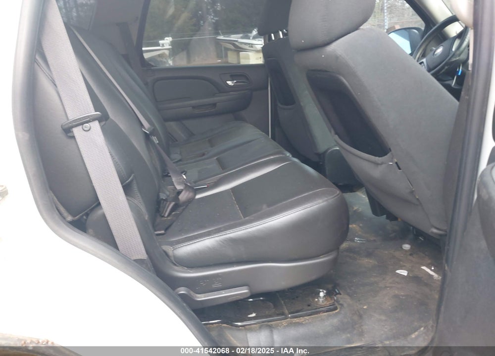 2009 CHEVROLET TAHOE VIN: 1GNFK13009R251252