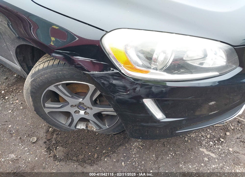 2014 VOLVO XC60 VIN: YV4902DZ8E2534299
