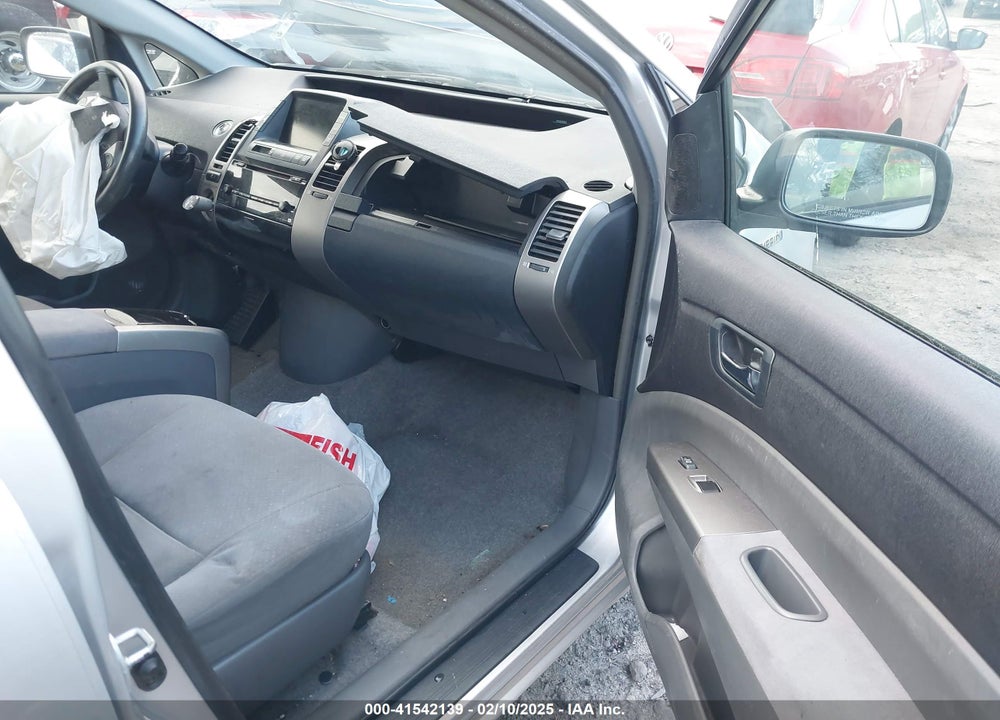 2006 TOYOTA PRIUS VIN: JTDKB20U467070392