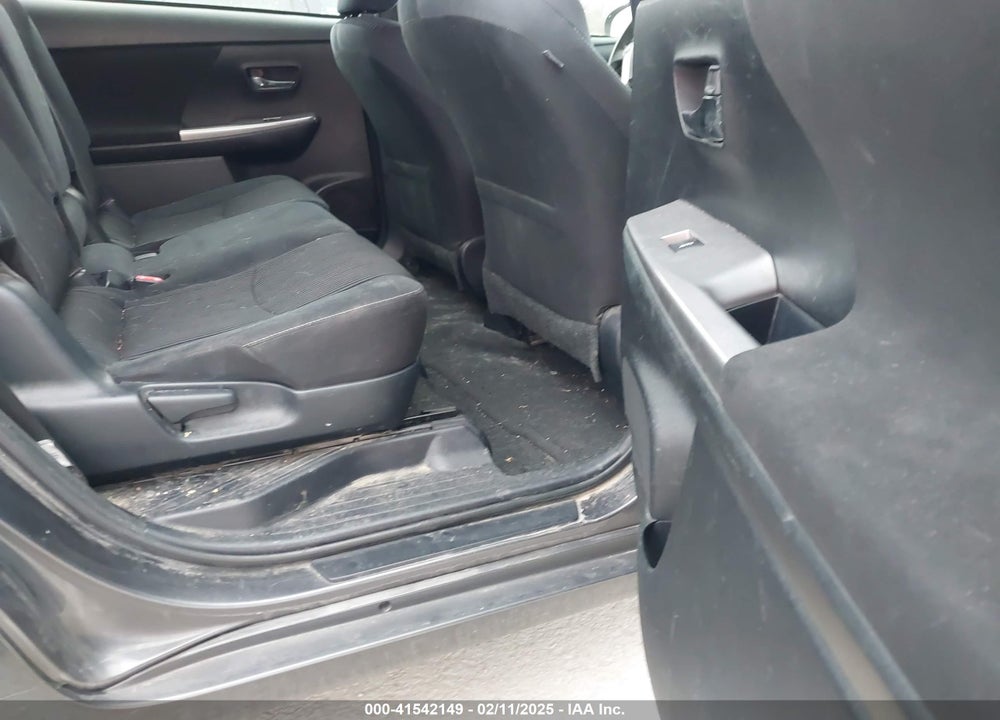 2015 TOYOTA PRIUS V THREE VIN: JTDZN3EU3FJ018680