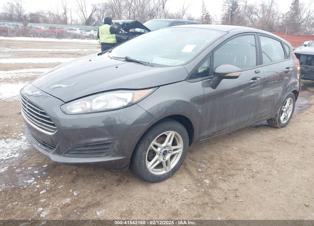 2018 FORD FIESTA SE VIN: 3FADP4EJ5JM100640