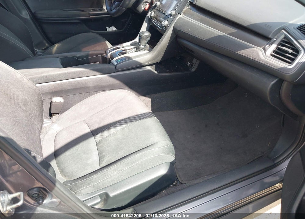 2019 HONDA CIVIC VIN: 2HGFC2F66KH601700