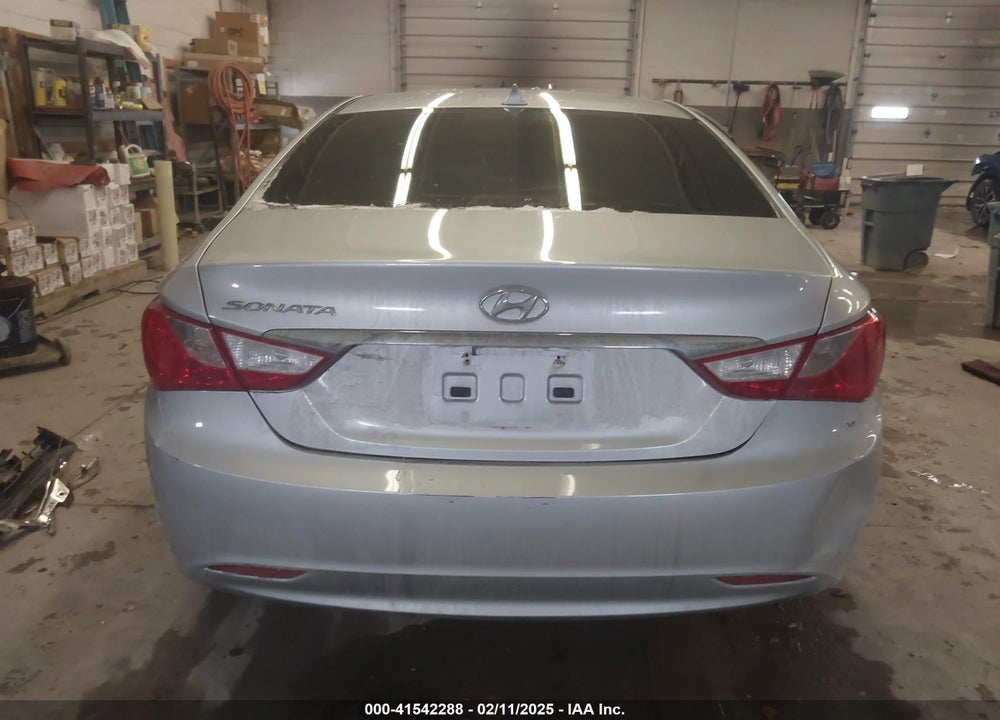 2013 HYUNDAI SONATA VIN: 5NPEB4AC8DH785845
