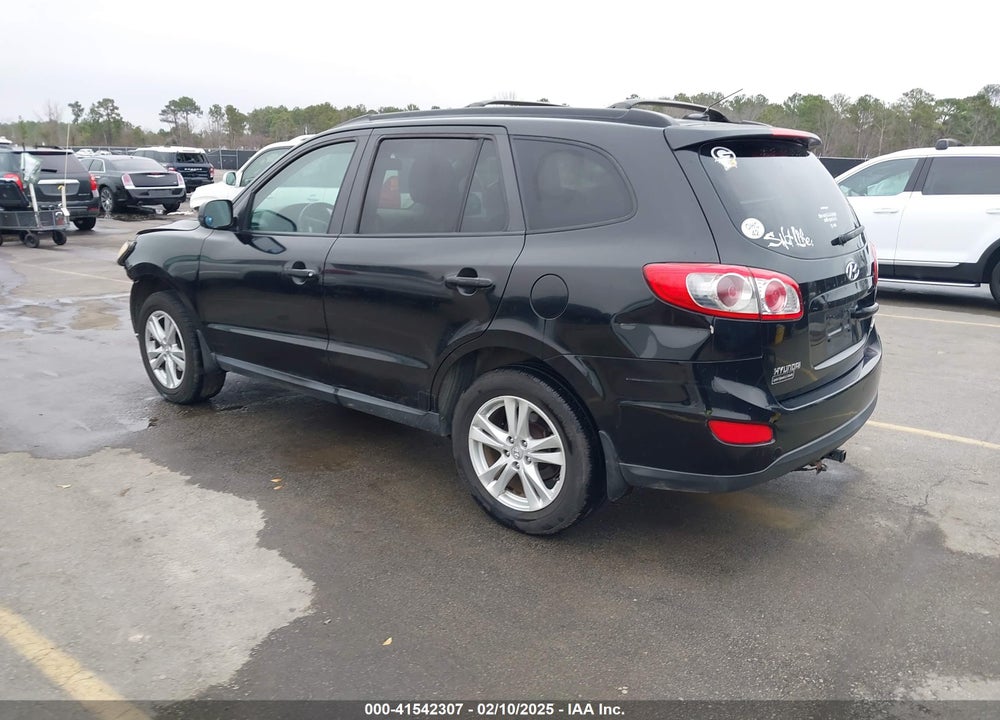 2011 HYUNDAI SANTA FE SE VIN: 5XYZH4AG2BG020301