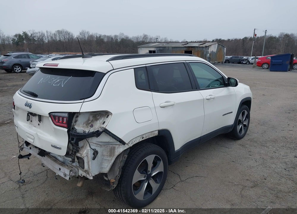 2019 JEEP COMPASS LATITUDE 4X4 VIN: 3C4NJDBB5KT835123