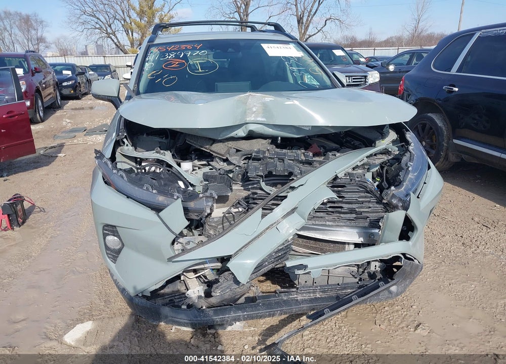 2021 TOYOTA RAV4 VIN: 2T3P1RFV1MW239321