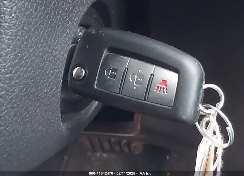 2017 NISSAN ROGUE VIN: 5N1AT2MT3HC741308