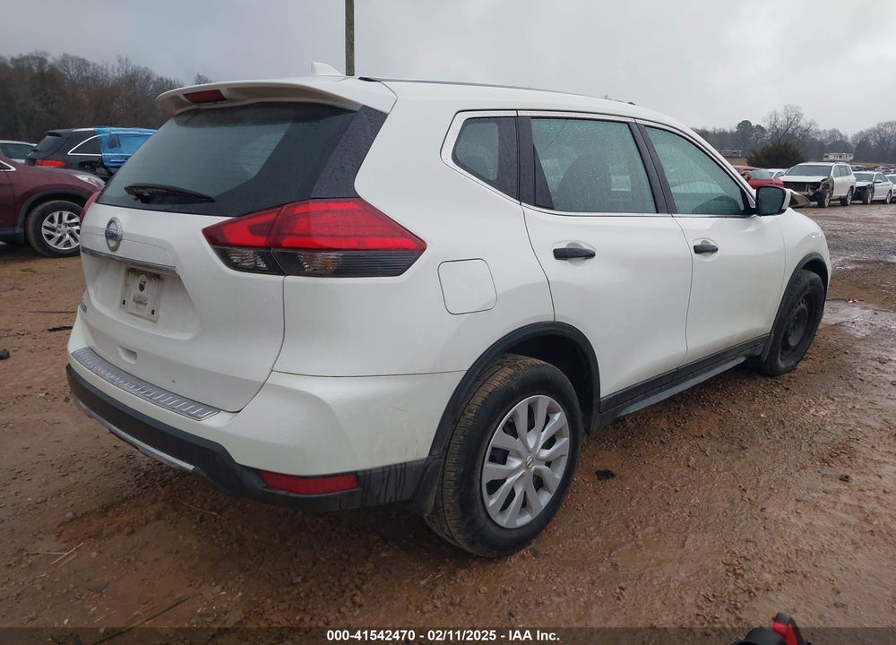 2017 NISSAN ROGUE VIN: 5N1AT2MT3HC741308