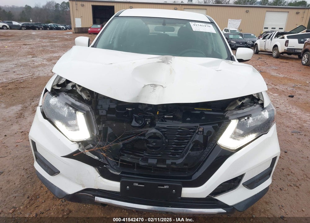 2017 NISSAN ROGUE VIN: 5N1AT2MT3HC741308