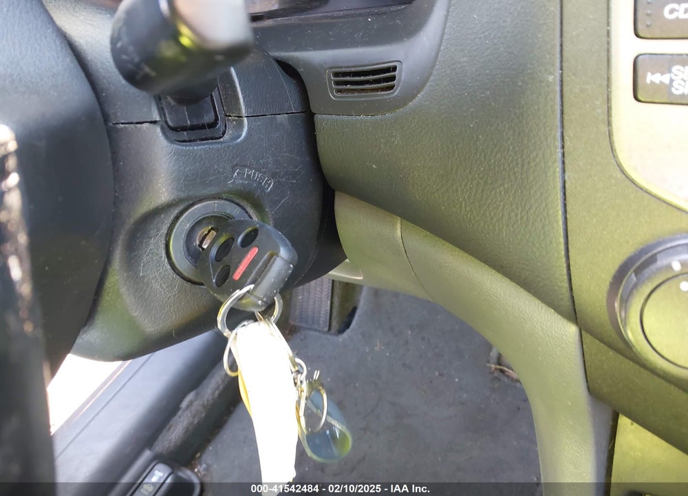 2007 HONDA ACCORD VIN: 1HGCM56177A016720